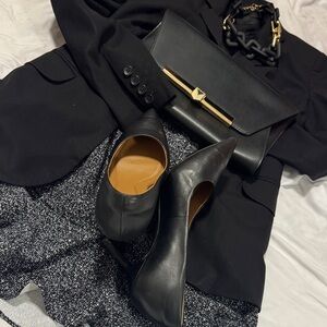 Black Structured Banana Republic Blazer